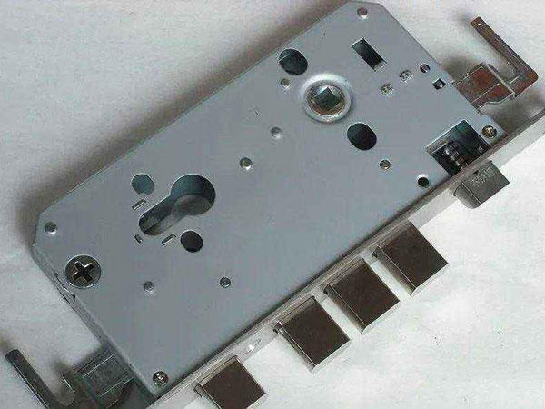 铜梁24小时上门开锁公司